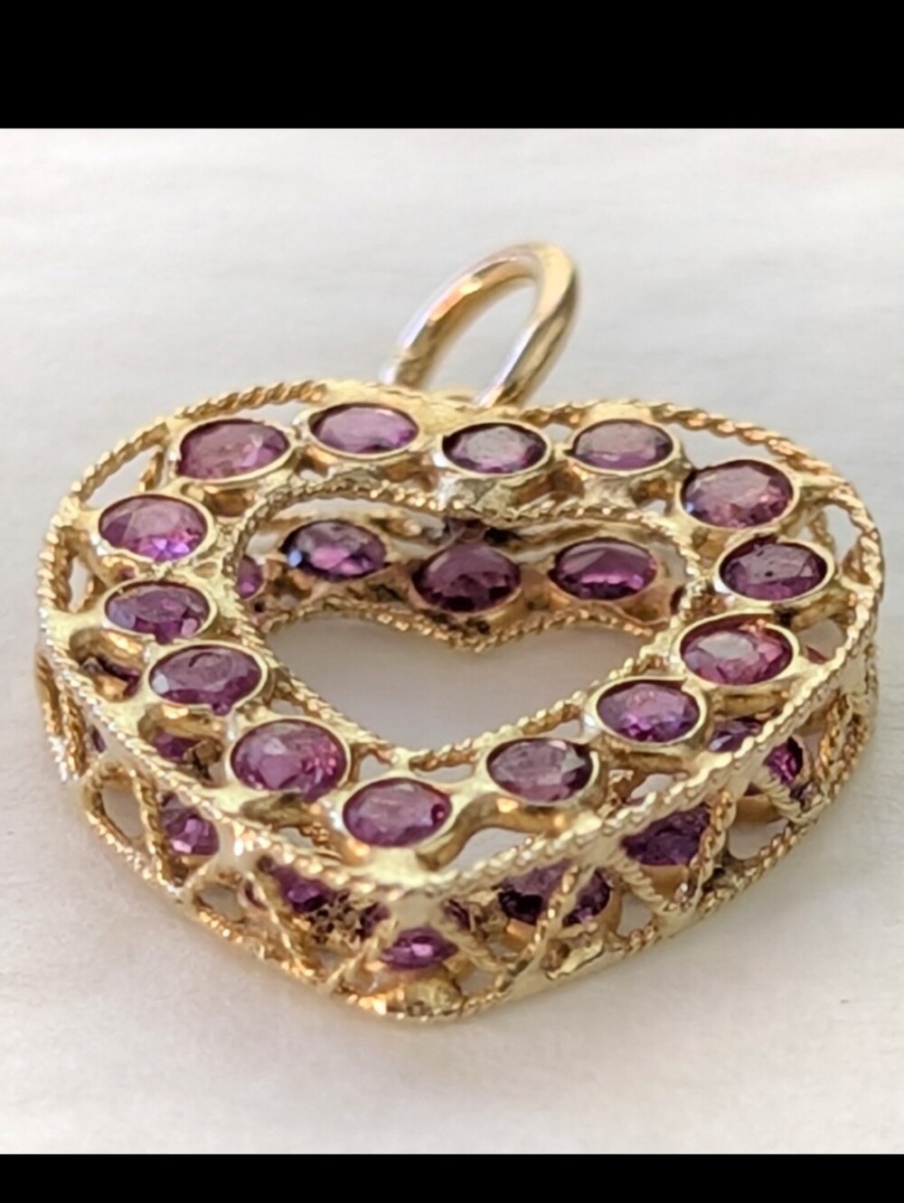 18k Yellow Gold 750 Double Sided Ruby Heart Charm Pendant 1.2 grams